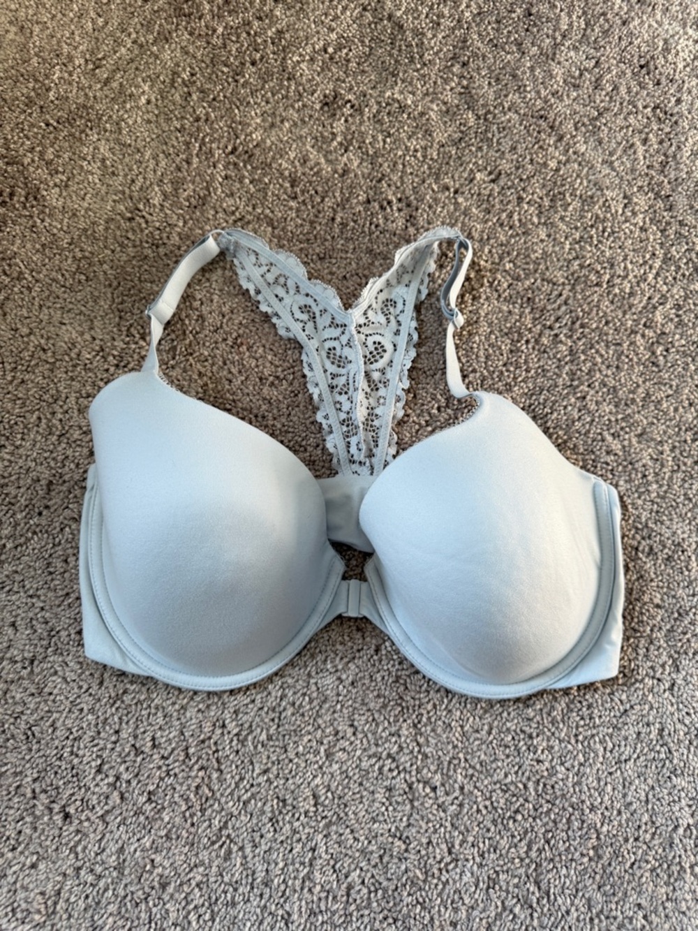 Victoria's Secret Light gray Lace Racerback T-Shirt Bra 36DDD